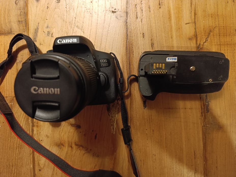 Canon EOS 750D + 18-55mm + Grip + 2 Baterias