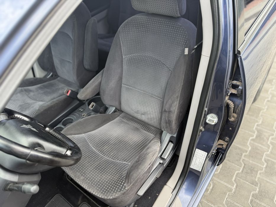 Mitsubishi Grandis на автомате