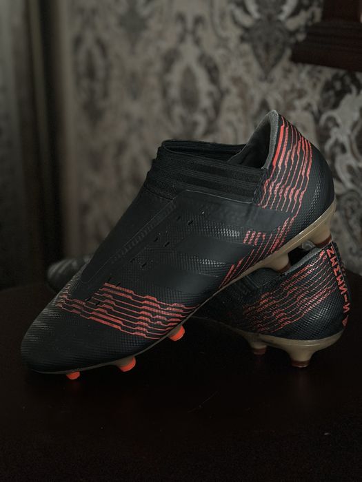 Буци адідас 40 розмір продам