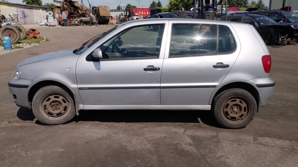 Volkswagen Polo 2001r, 1.0 - na części.