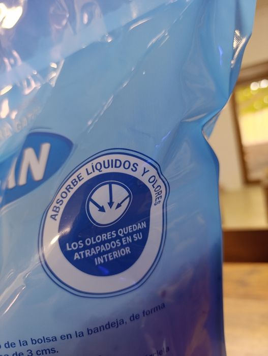 Areia para gatos, Sílica, marca Ica/ Perlasan, 7,50 kg