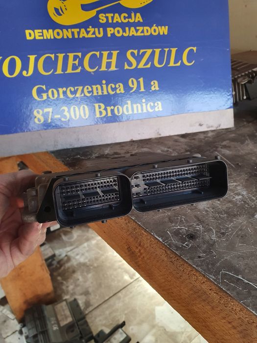 sterownik komputer silnika vw scirocco 2.0 tdi cfh 03l906018gg
