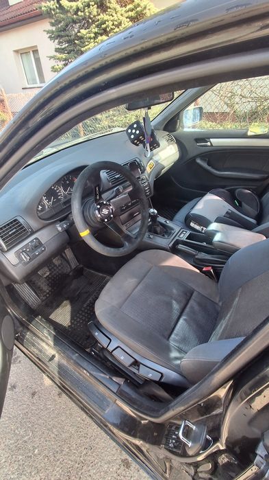 BMW E46 320D 180km