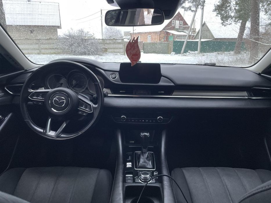 Mazda 6  2018р. в гарному стані