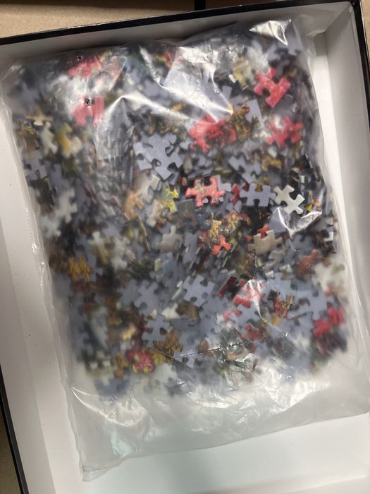 2 Unopened Puzzles476843845846968322