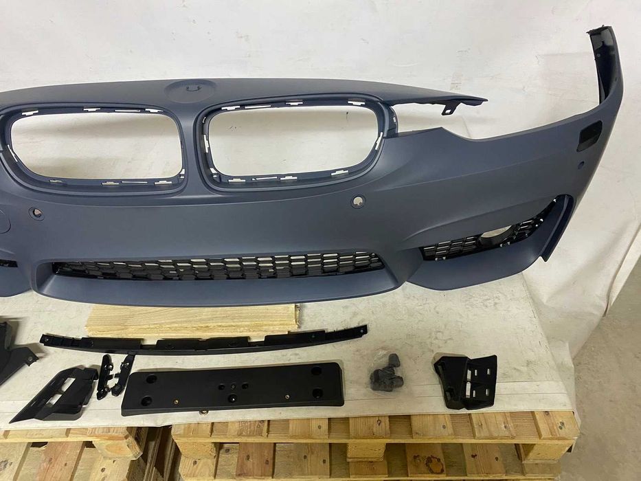 Бампер Bmw f30 f31 M Look  млук бмв ф30  ф31  пороги М