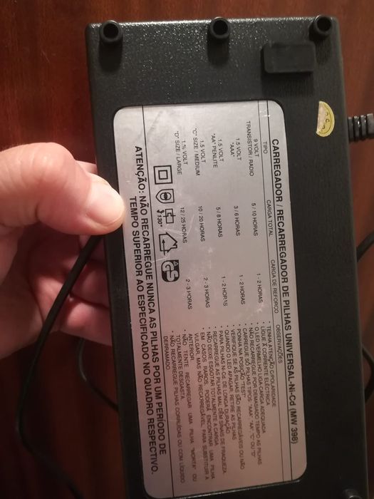 Charging battery...473360058245468162