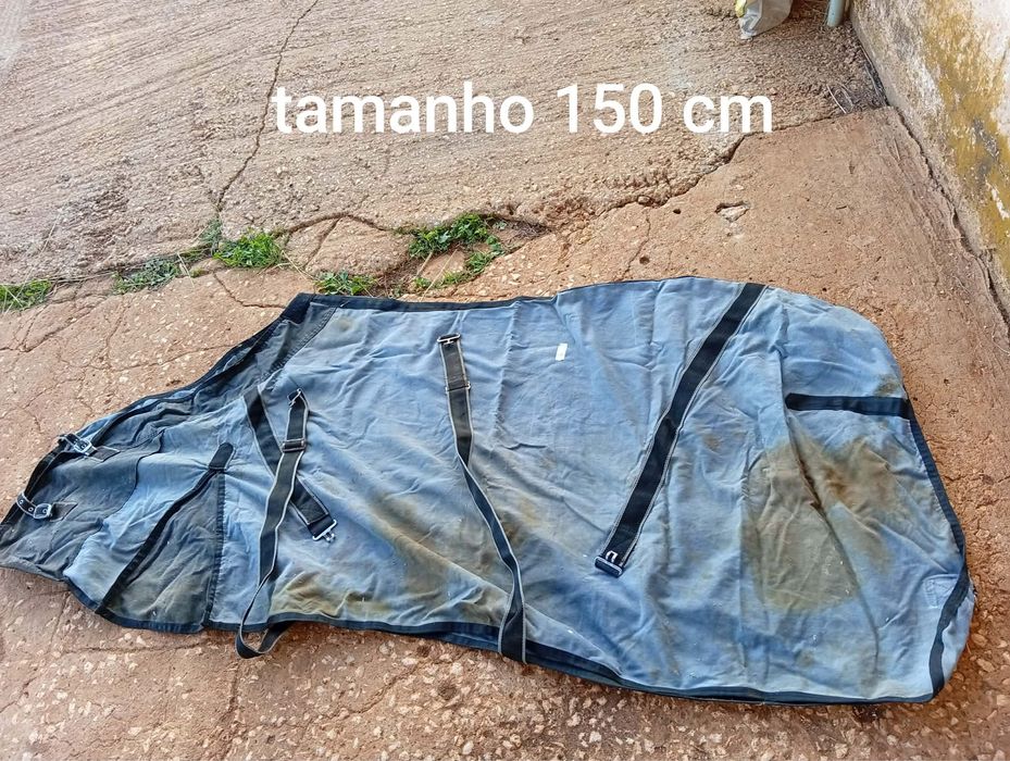 Vende se manta para cavalos um pouco sujo por 12€
