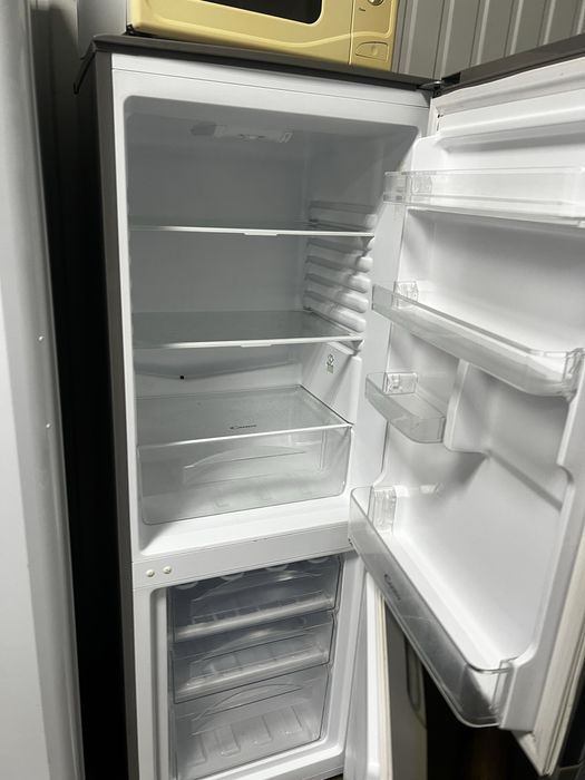 Холодильник candy італія