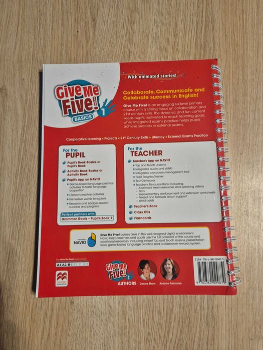 Give Me Five! Basics 1 Teacher’s Book – nowa + kod NAVIO