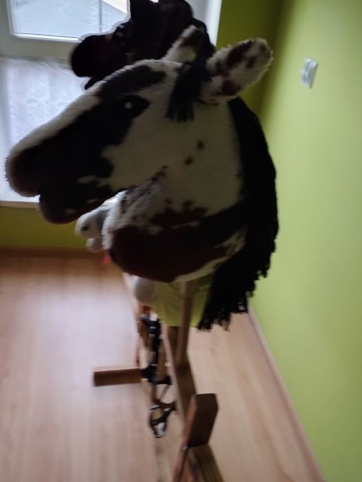 Sprzedam 3 hobby horsy ze stajnią