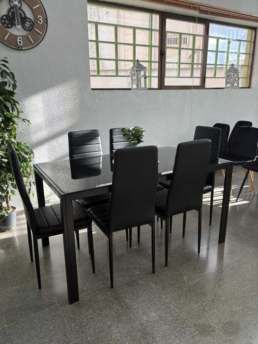 Conjunto de jantar preto com 6 lugares – em promoção!