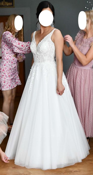 Sprzedam piękną suknię ślubną