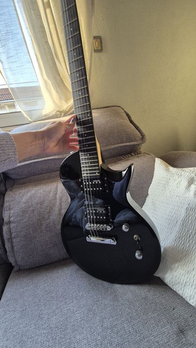 Guitarra LTD seminova