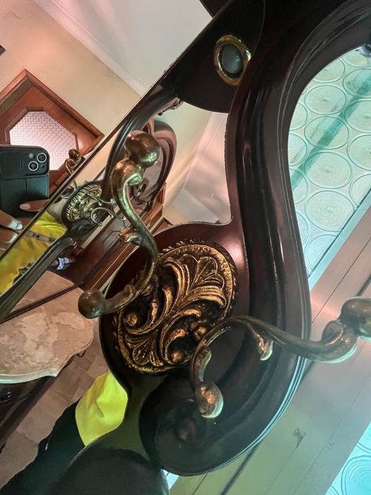 Bengaleiro com espelho