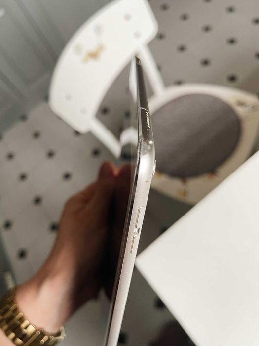 Apple iPad Pro A1674