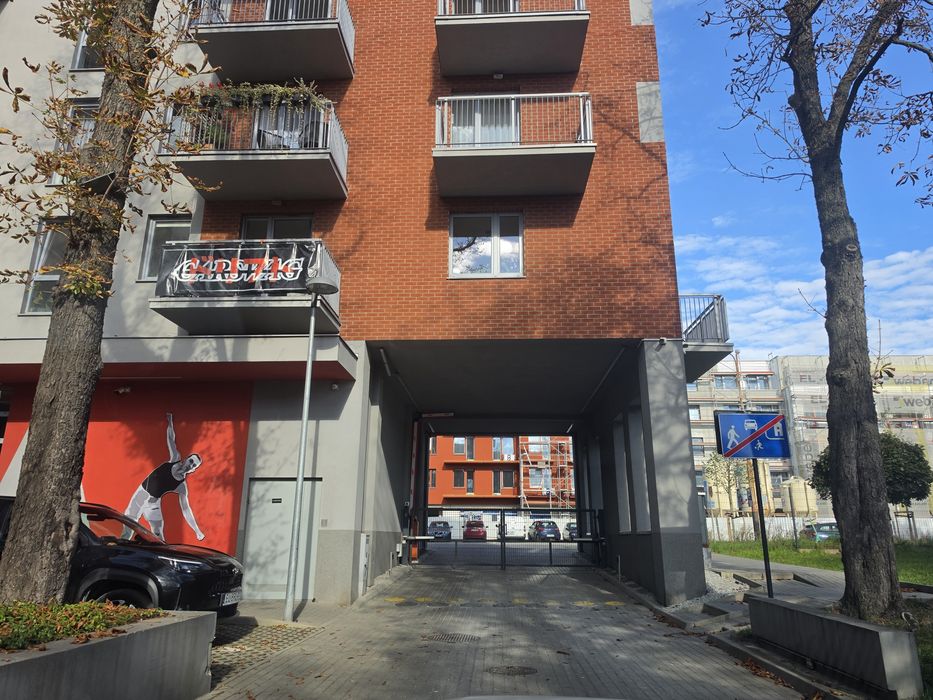 Miejsce parkingowe Wróblewskiego 8 - Widok 3