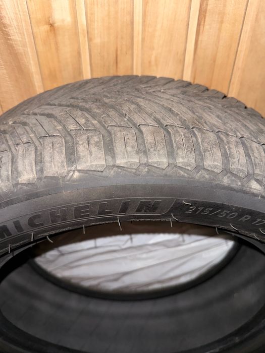 Шини Michelin 215/50/17