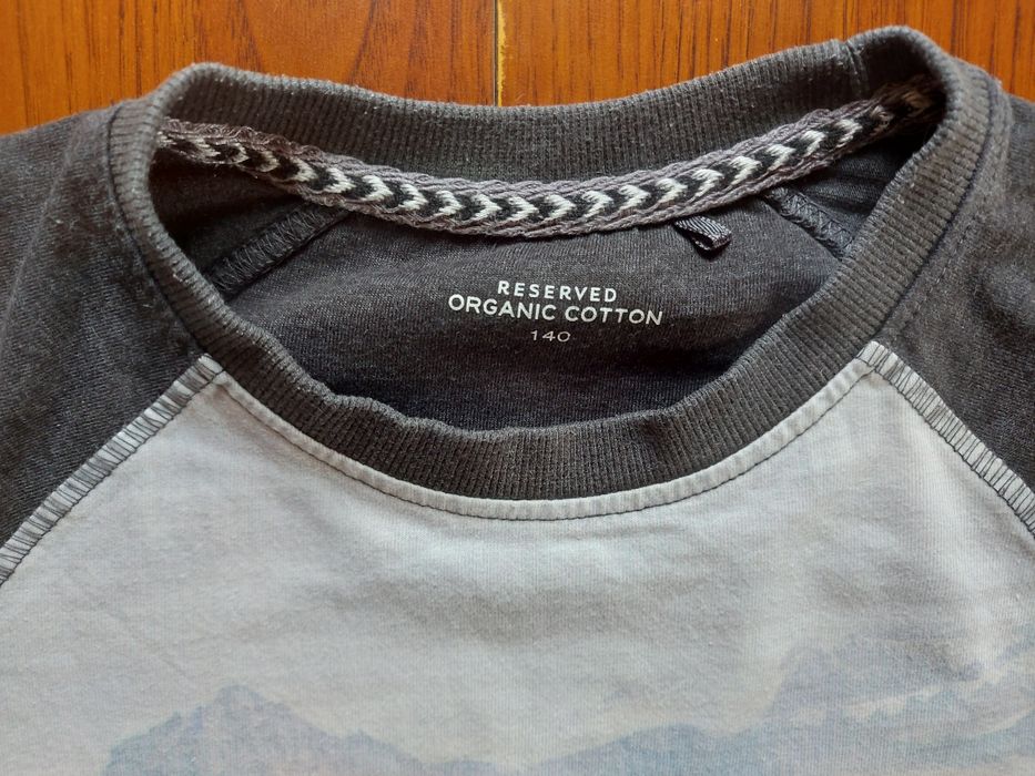 Zestaw dwóch sweterków chłopięcych Reserved rozm. 140