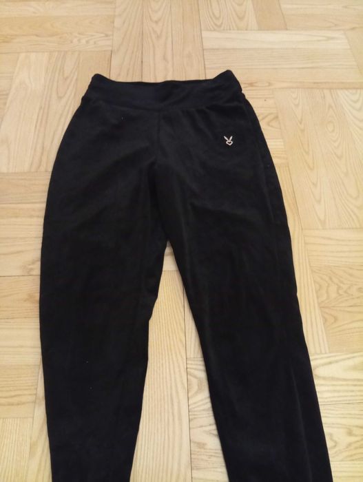 Zamszowe spodnie Nowe S