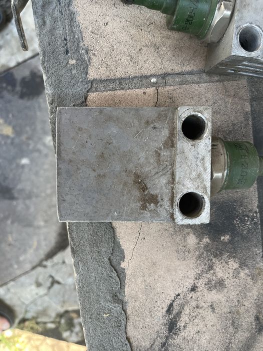 Діоди з радіторами В-200