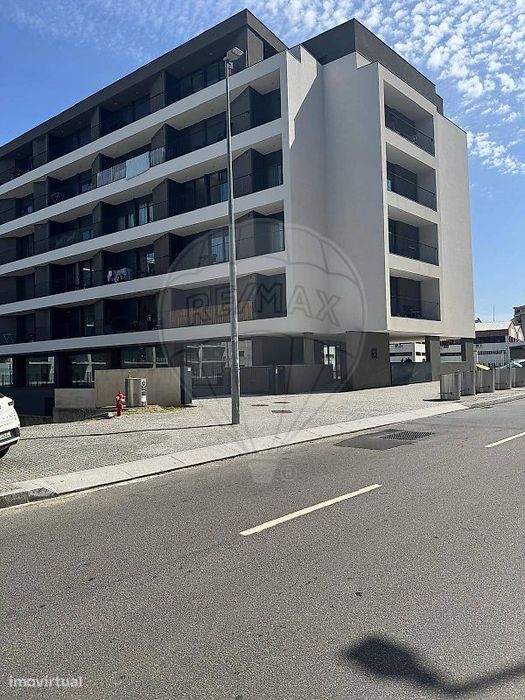 Apartamento T1 para arrendamento