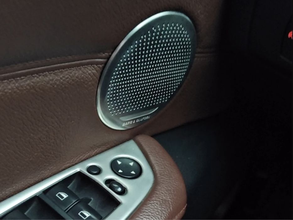 Накладки сетки на динамики для БМВ Е70 Е71 Bang Olufsen