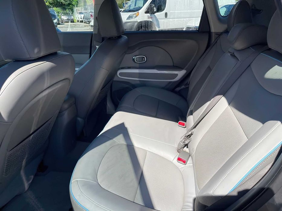 Kia Soul      2018