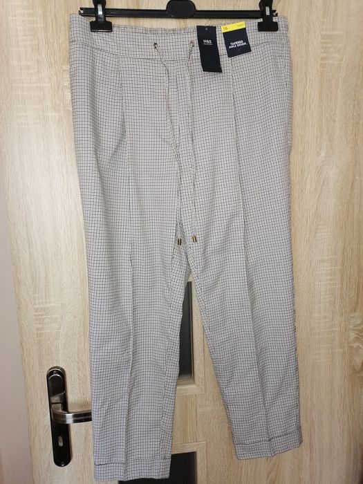 Spodnie materiałowe short M&S 44 XXL