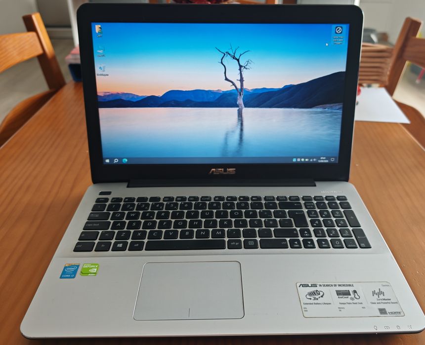 ASUS 15.6" | Core i3 | 8GB RAM | SSD 256GB | NVIDIA 2GB