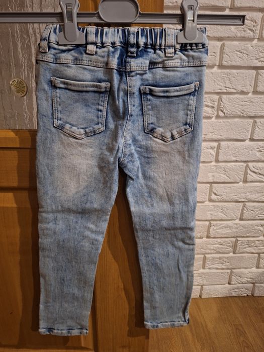 Spodnie next rozm 104