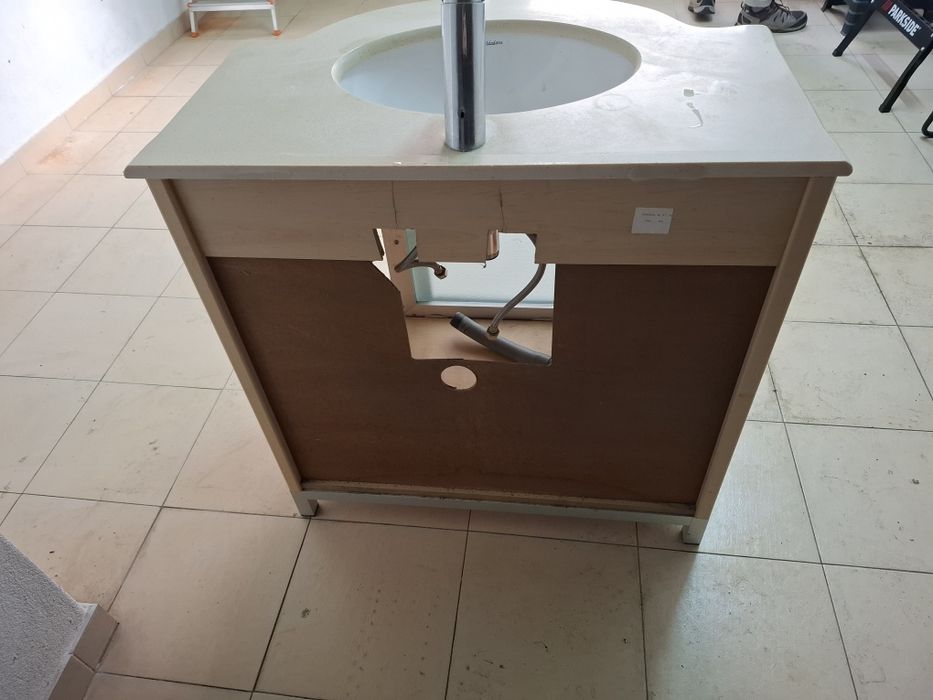 Movel de casa de banho