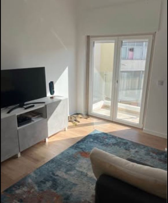 Quarto Disponível para Arrendamento