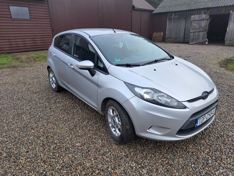 Ford Fiesta mk7  2010r 1.2 Benzyna