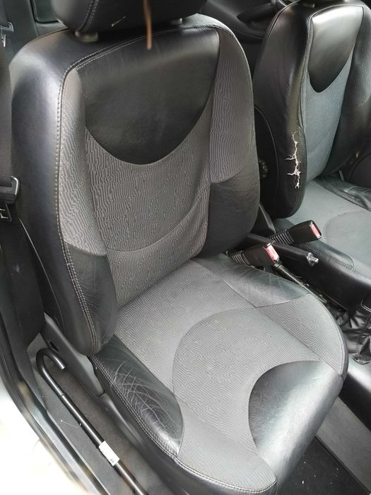 Rover 25 - 2002 bom preço (funciona)