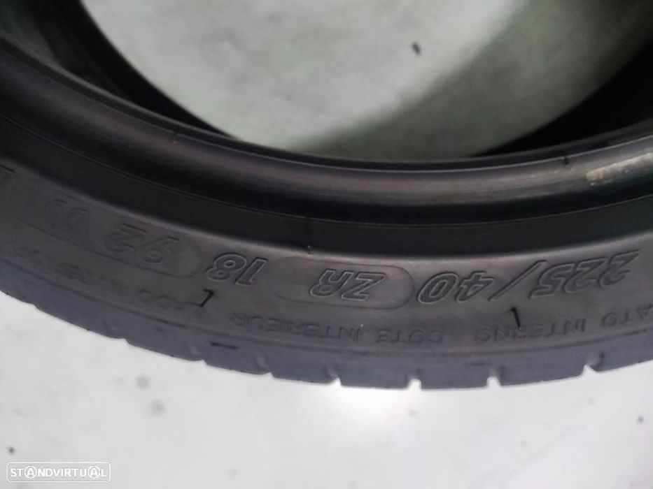 2 pneus semi novos 225-40r18 michelin - oferta dos portes