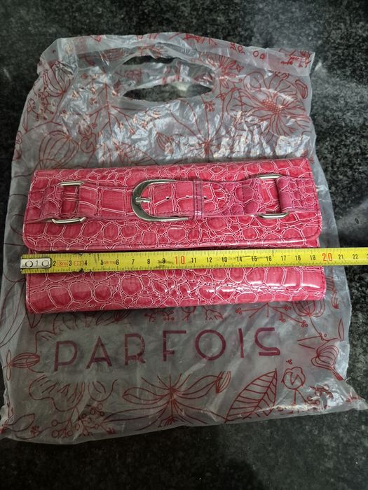 Vendo carteira nova.