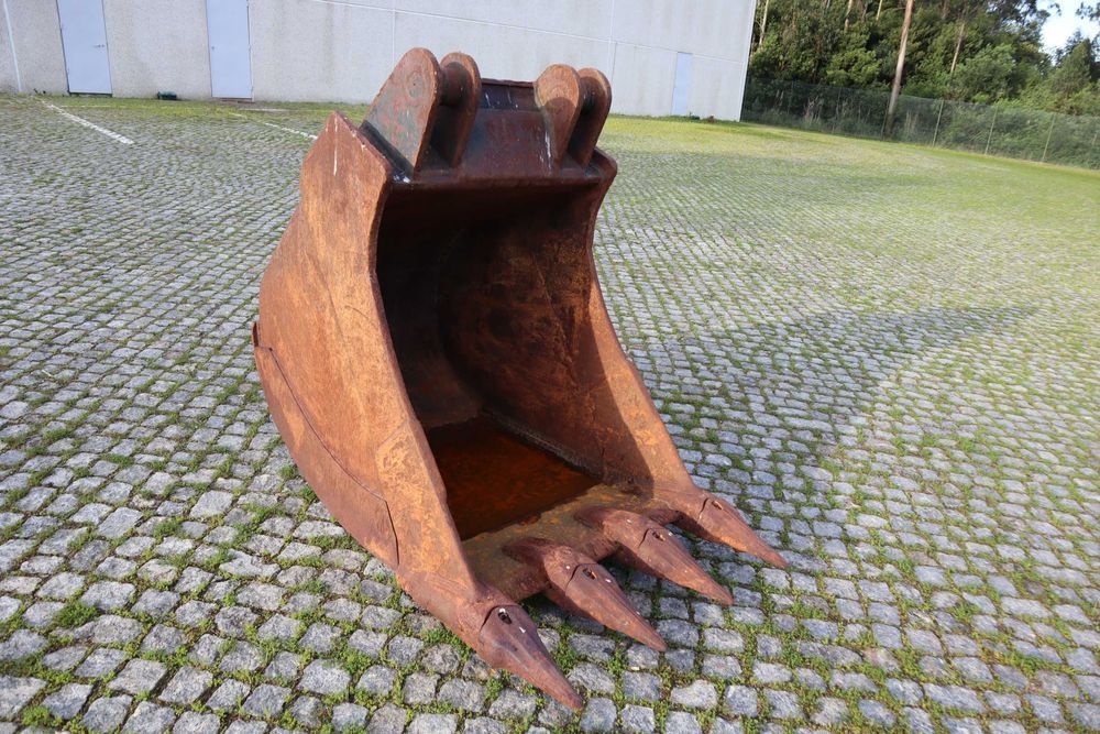 Balde Escavadora Giratória Ø 100 / 1007 / 36-40 t