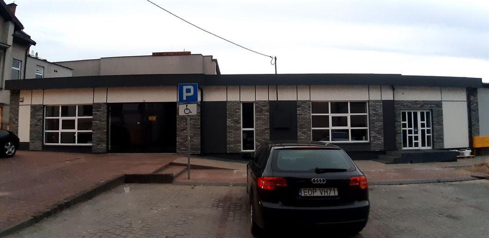 Sprzedam lokal usługowo handlowy Opoczno  ul.piotrkowska 53 b