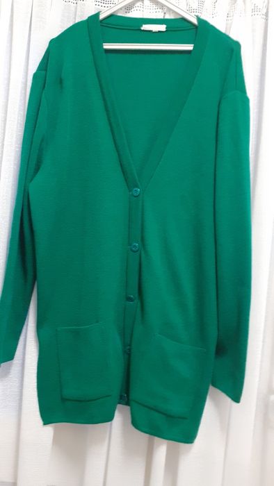 Casaco verde de malha tamanhol  l xl comprido ate ao joelho verde co b