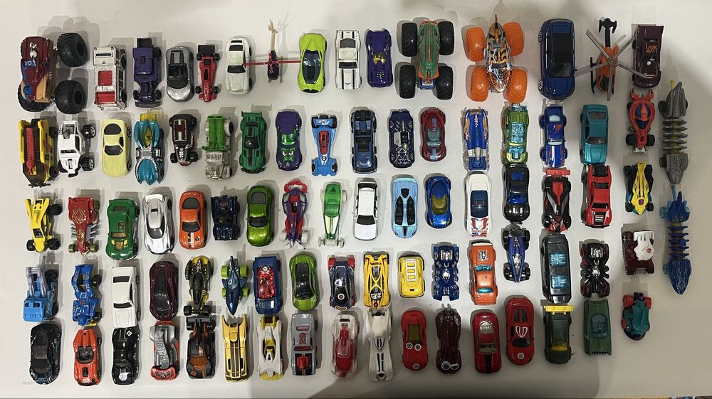 Машинки Hot Wheels, стан б/у