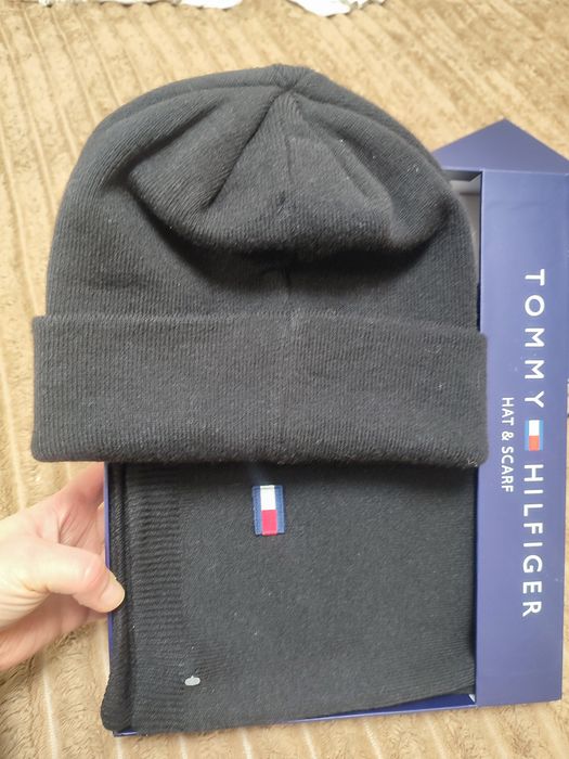 Оригінал набір шапка і шарф Tommy Hilfiger