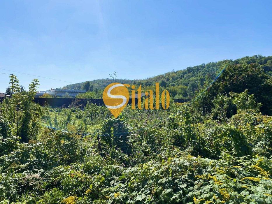 Ділянка з видом на К. Карпати, поруч із озером в Підгірцях