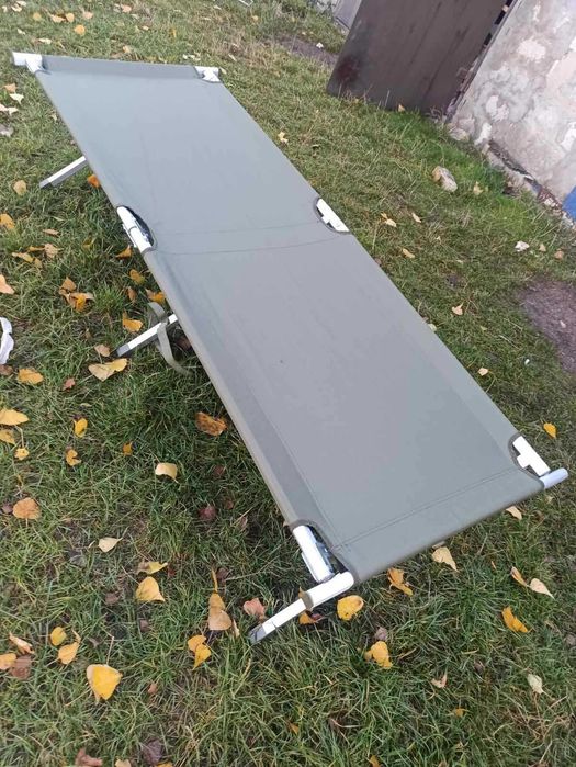 Ліжко посилене розкладне Mil-Tec. Німеччина.. Звичайне та збільшене.
