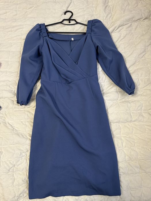 Жіноча сукня в ідеальному стані