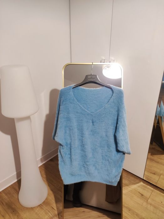 Sweter Ala alpaka błękitny