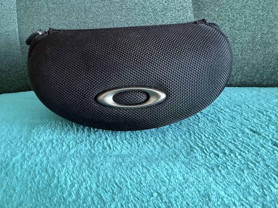 Okulary Oakley Sutro S – stan jak nowe!