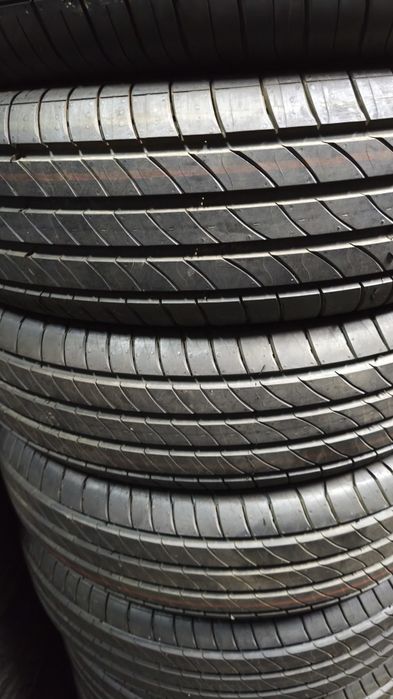 Pneus  165/65/15