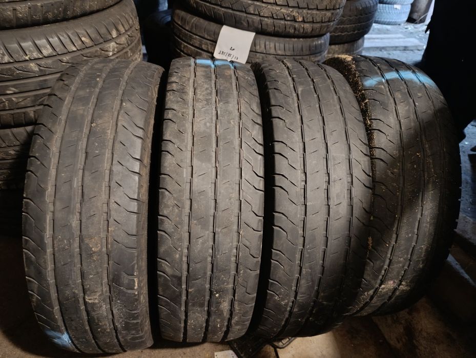 Резина 205/75/16C Continental  Комплект