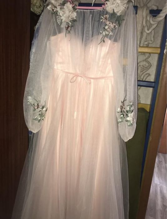 Випускна/весільна сукня